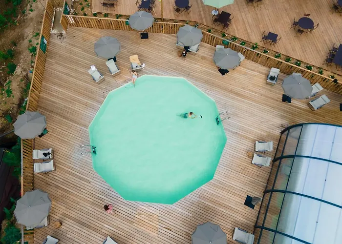 홀리데이파크 Huttopia Foret Des Vosges Barbey-Seroux