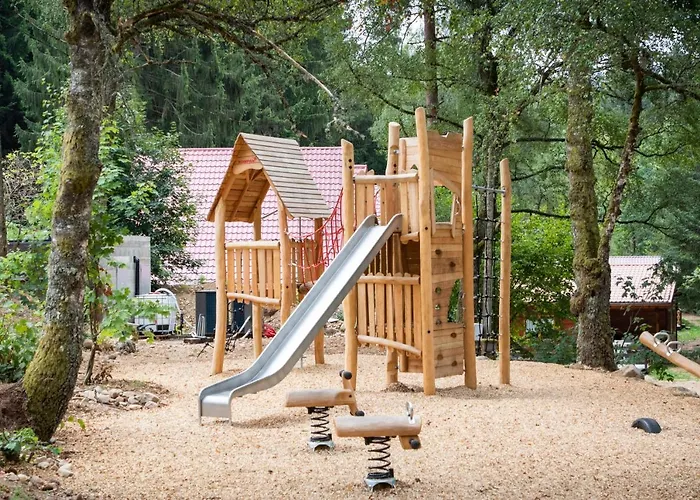 홀리데이파크 Huttopia Foret Des Vosges Barbey-Seroux